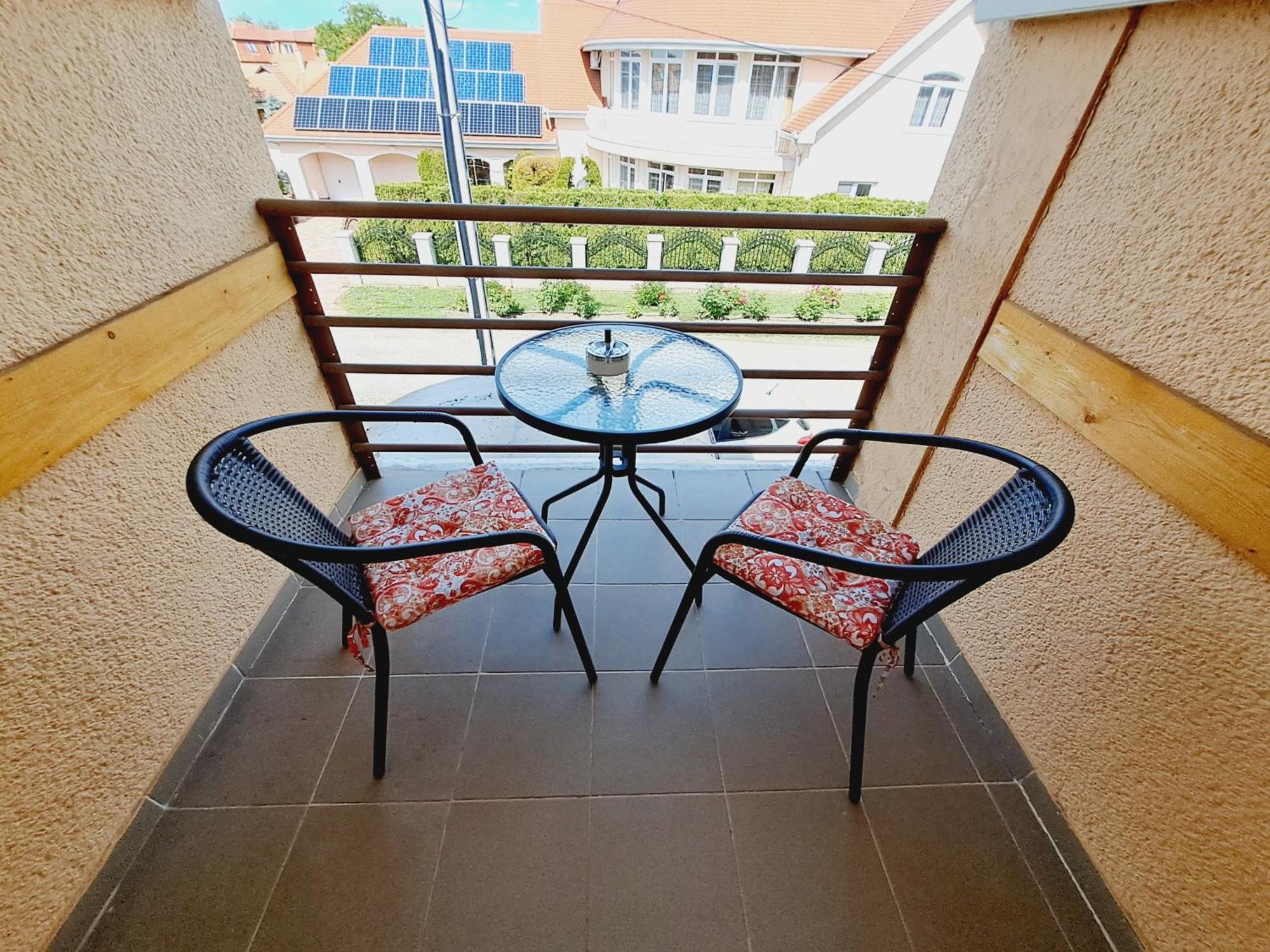 Hajdúszoboszló Palma Apartman מראה חיצוני תמונה